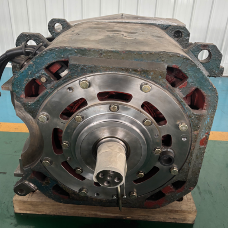 YJ245A 三相牵引货运电力机车电动机