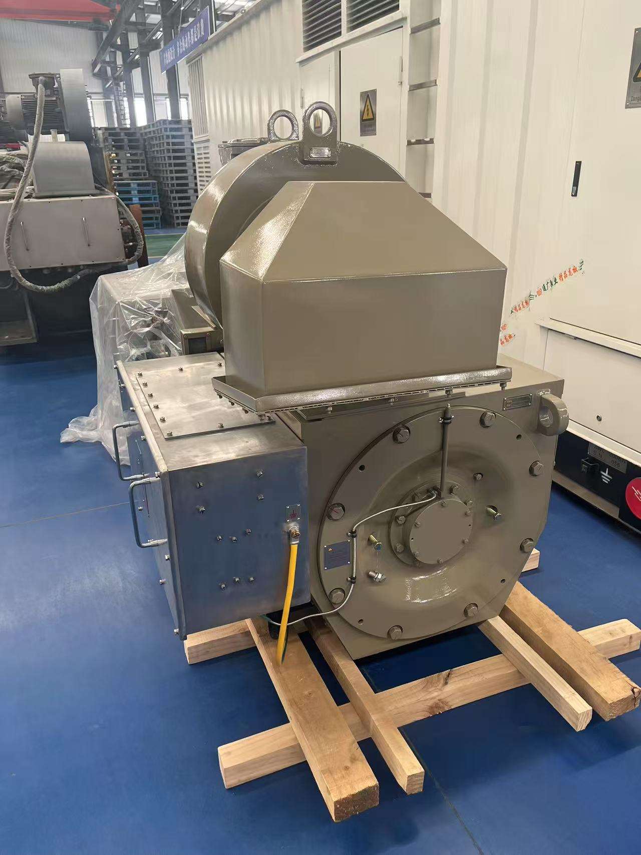 YJ13G2G5交流油田钻井电机1200kW俄罗斯市场高效钻井电机