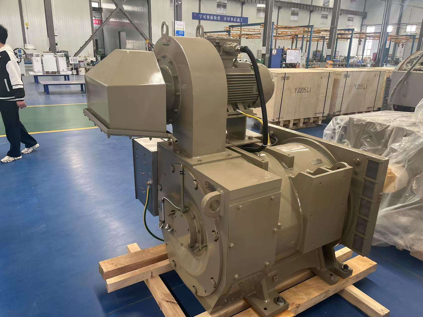 YJ131A 方便通用型油田、钻井用防爆防尘三相牵引电机