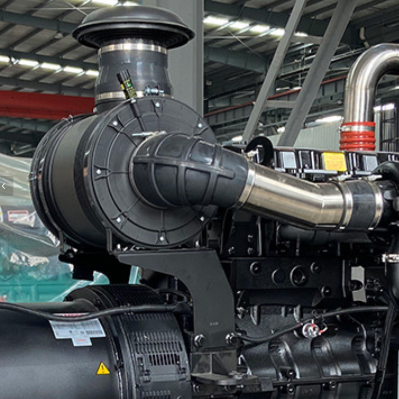 LT-640GF-640KW 静音型便携式柴油发电机